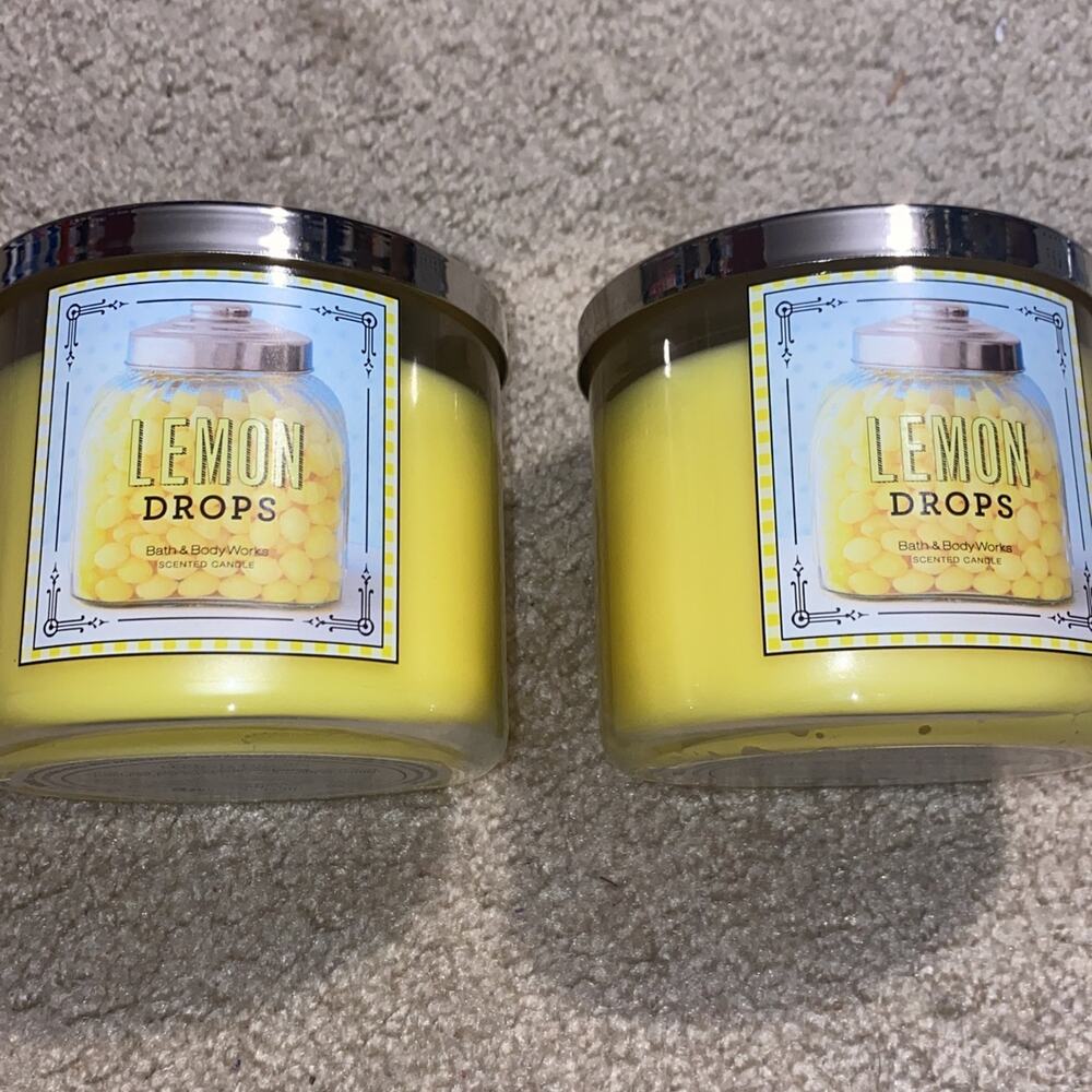 Bath and‎ Body Works lemon drops candles 2x